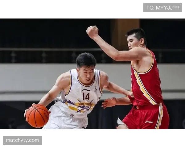 内特·阿奇博尔德突破分球助队提升关键时刻得分效率 内特·阿奇博尔德突破分球助队提升关键时刻得分效率